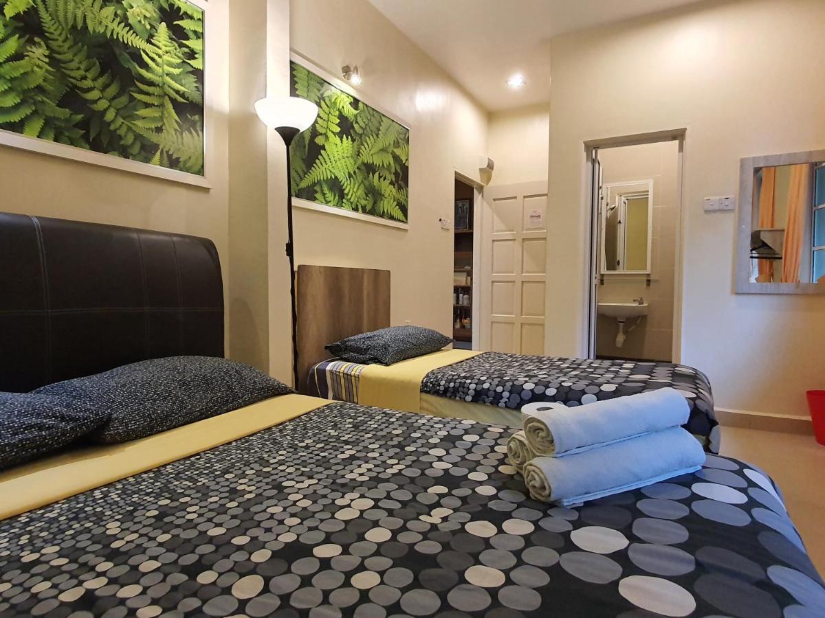 Fathers Guesthouse Bungalow Cameron Highlands Exterior foto