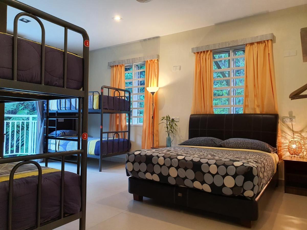 Fathers Guesthouse Bungalow Cameron Highlands Exterior foto